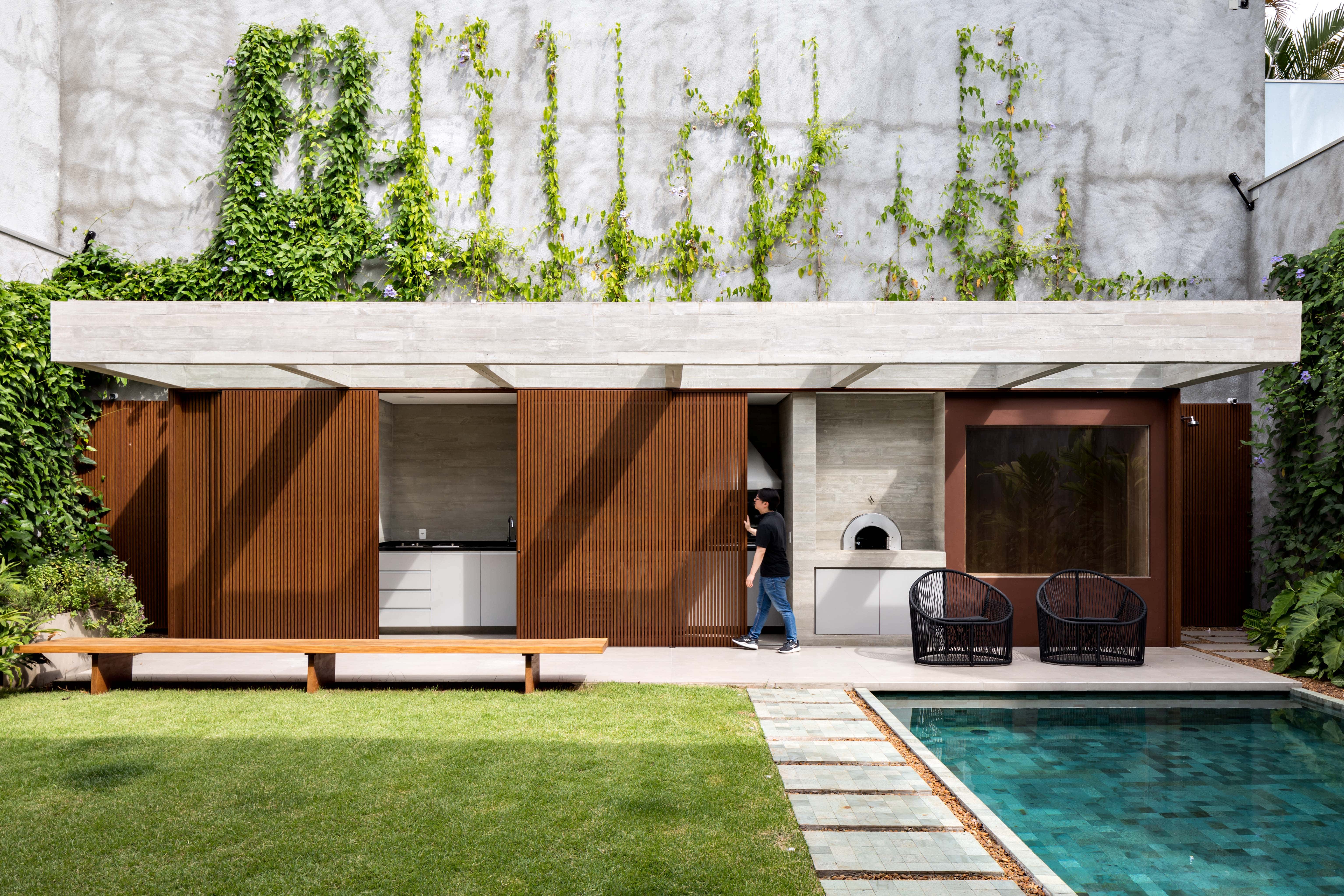 Pilotis Residence